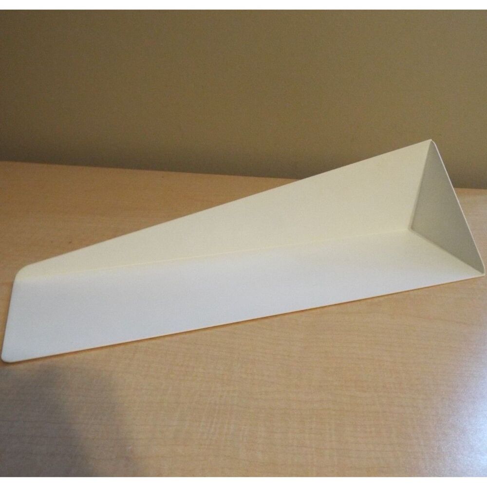 Umbra - Urban Outfitters - Stealth Shelf